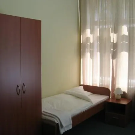 Zajazd Linat Orchim Dom Gościnny Łódź