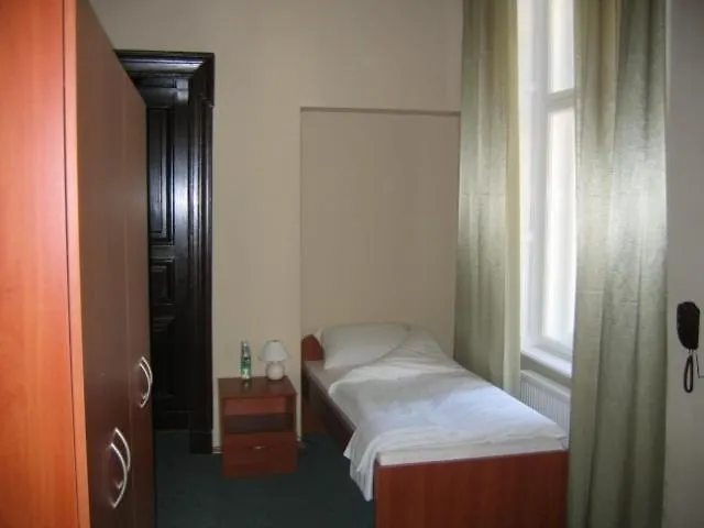 Kro Linat Orchim Łódź